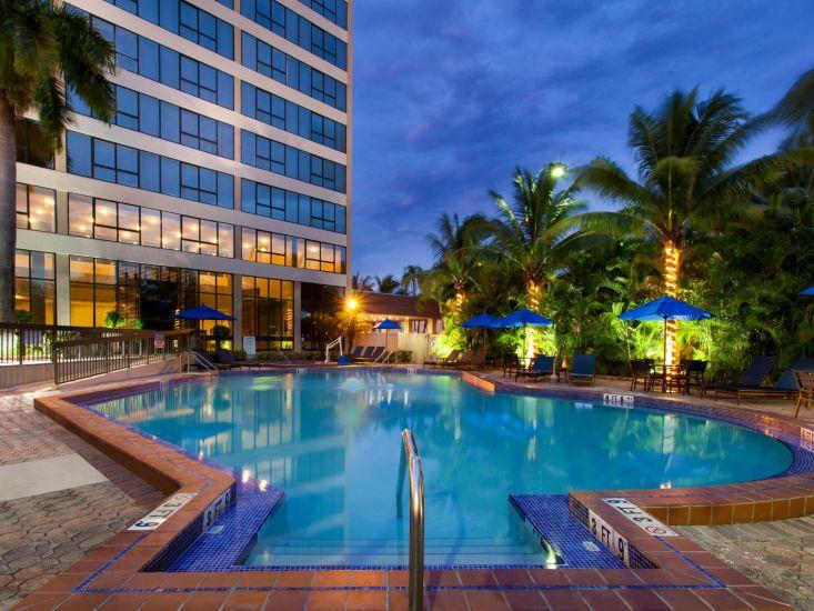 Holiday Inn Miami West - Airport Area By Ihg Hialeah Gardens Zewnętrze zdjęcie