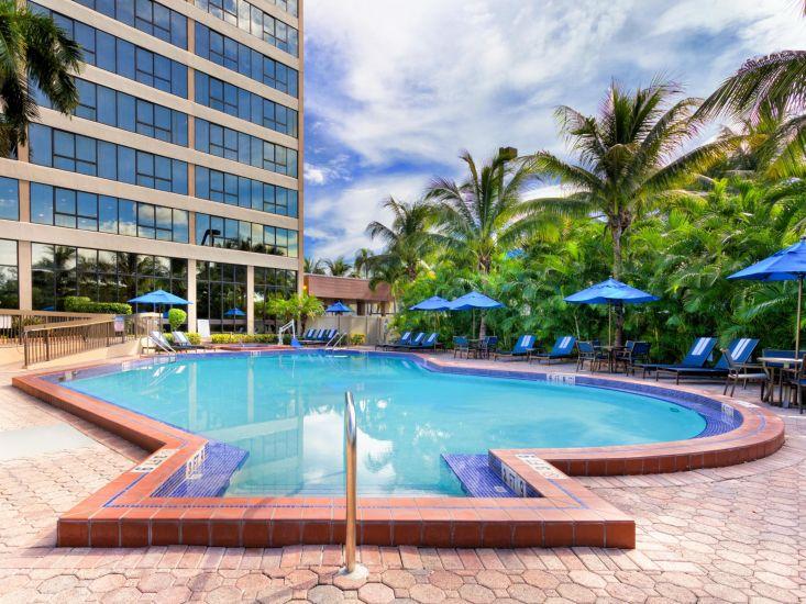 Holiday Inn Miami West - Airport Area By Ihg Hialeah Gardens Zewnętrze zdjęcie